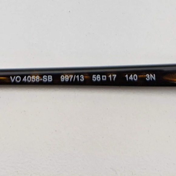 🕶️Frame only! Vogue VO4058-SB Sunglasses 56/17 140 /YHI156🕶️ - Picture 4 of 6